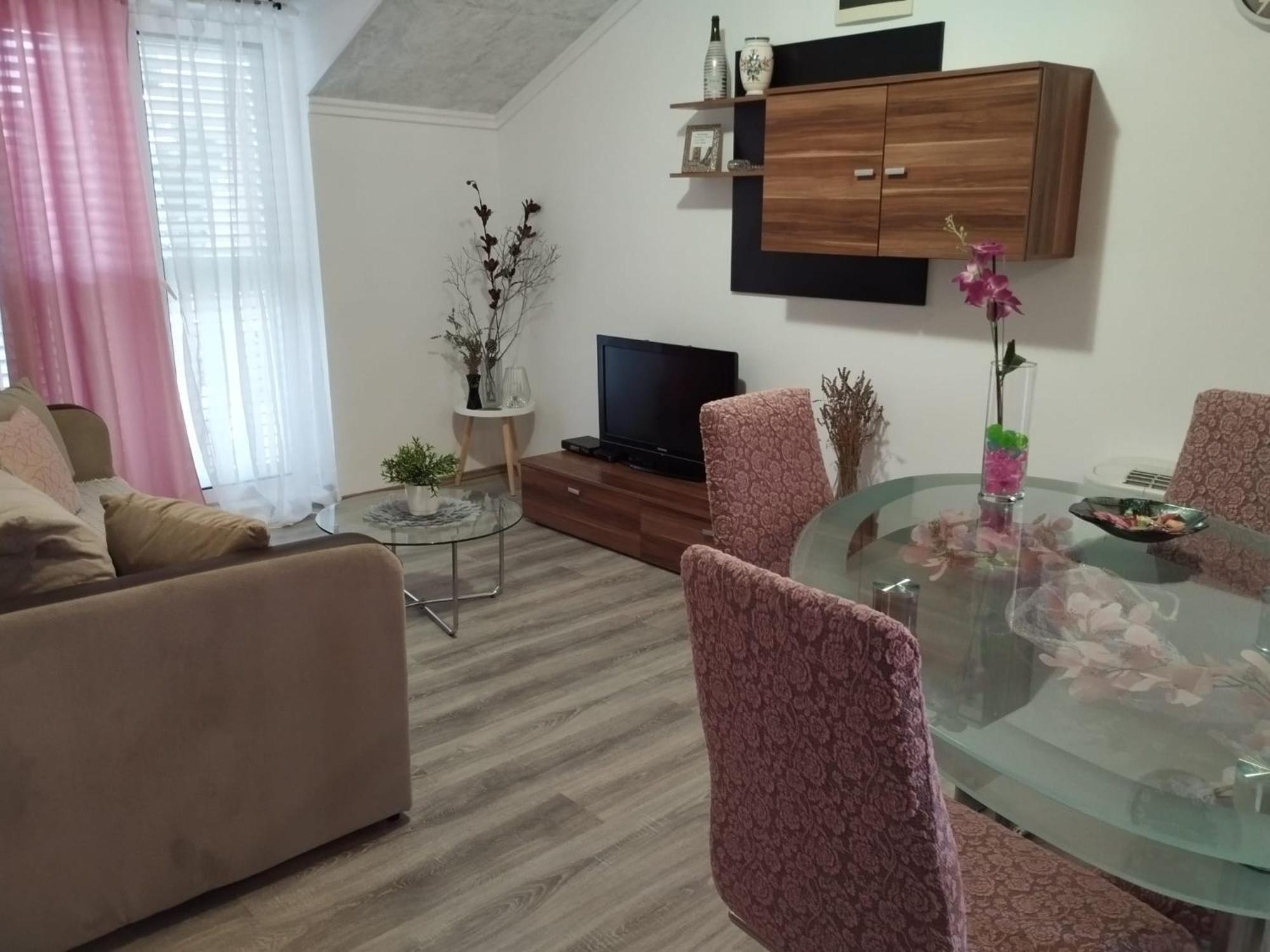 Apartments Rustika Toscana Vodice Ngoại thất bức ảnh