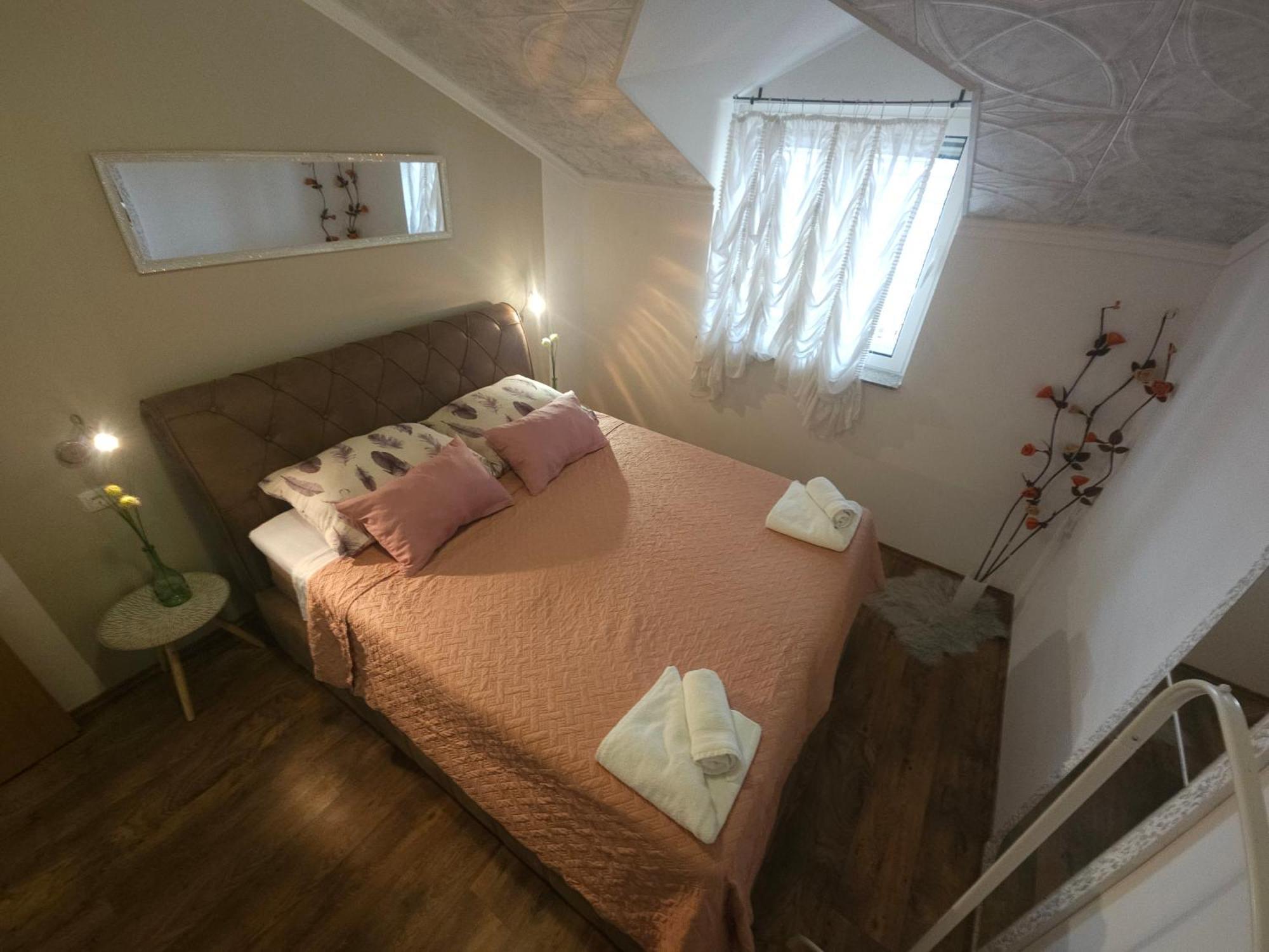 Apartments Rustika Toscana Vodice Phòng bức ảnh